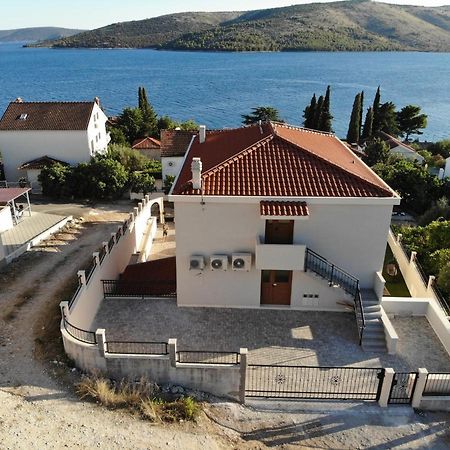 Appartement Sea View à Seget Vranjica Extérieur photo
